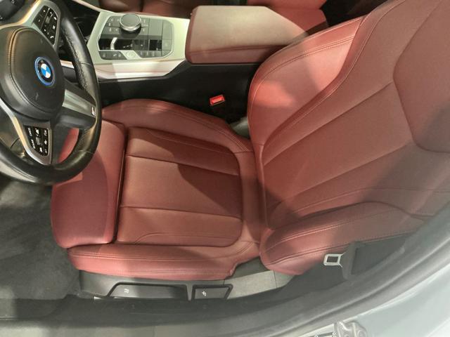 BMW 330 e xDrive Touring Msport +ACC+HUD
