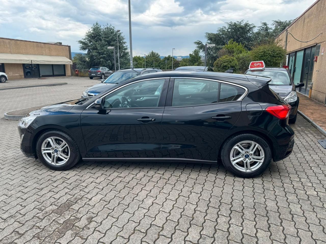 Ford Focus 1.0 EcoBoost 100 CV 5p. Business