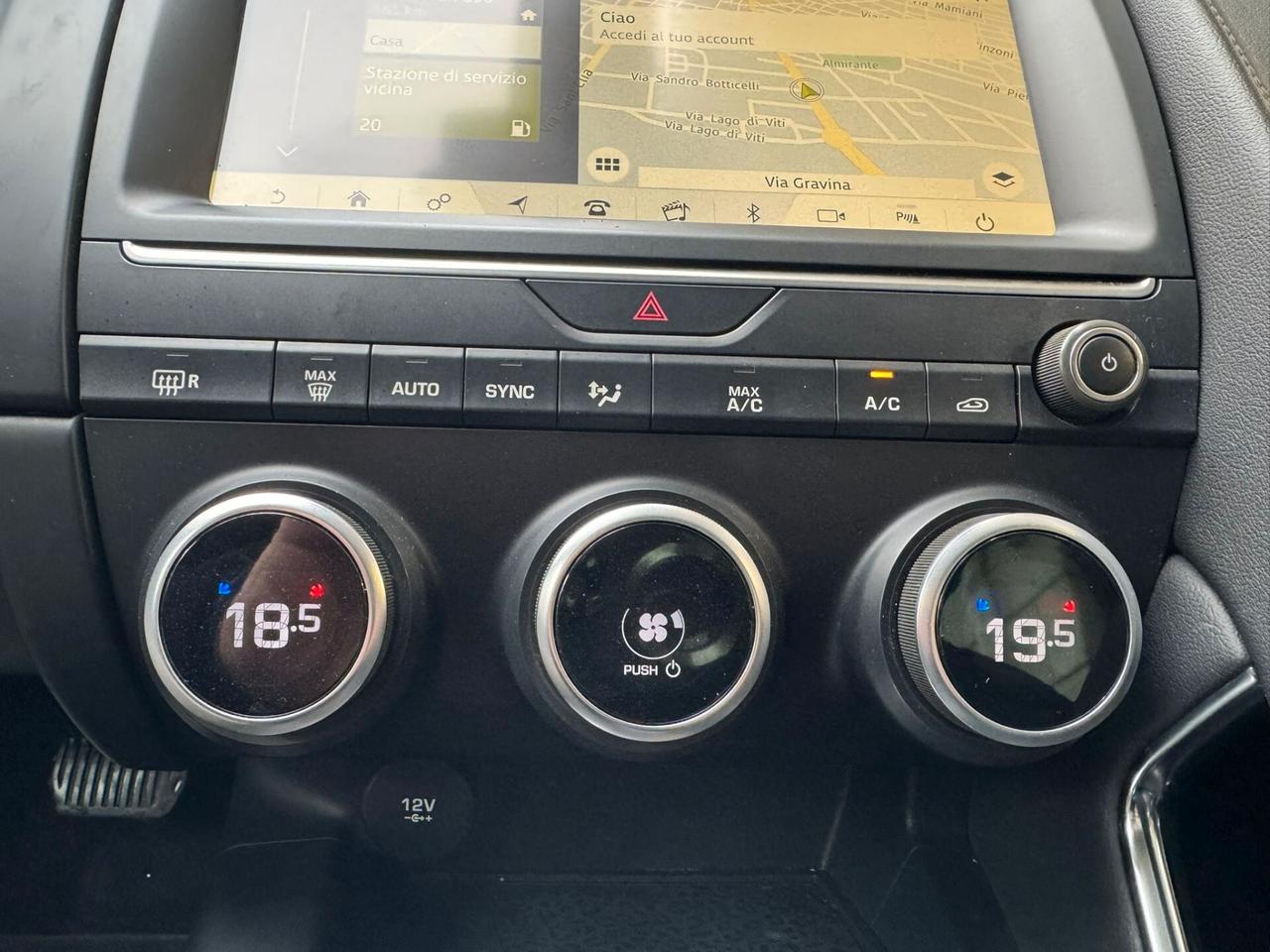 Jaguar E-Pace 2.0D 150 CV R-Dynamic