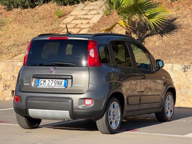 FIAT Panda 1.0 HYBRID CITY LIFE+CLIMATRONIC+SCHERMO+5POSTI