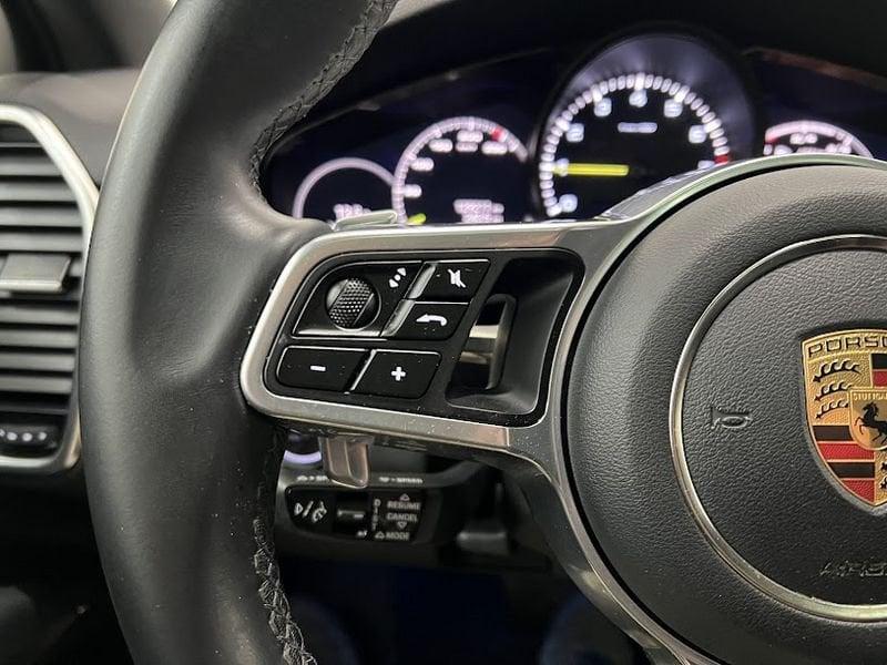 Porsche Cayenne Coupè 3.0 V6 E-Hybrid