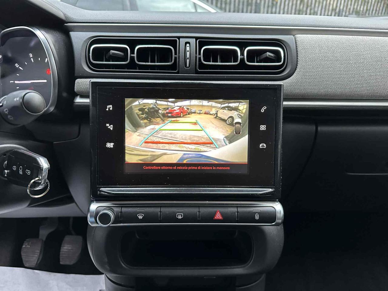 Citroen C3 PureTech 82 GPL Shine