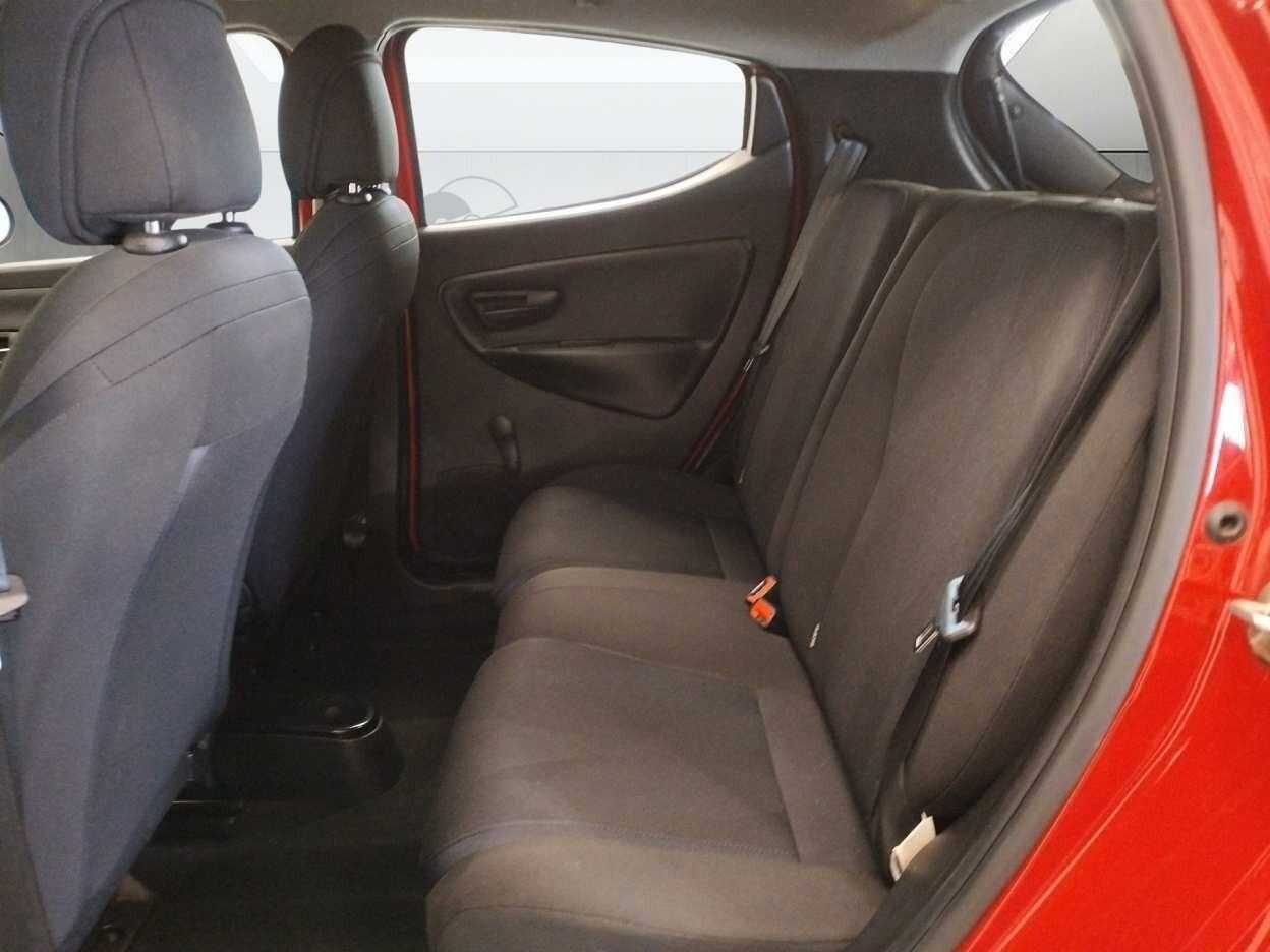 Lancia Ypsilon 1.0 FireFly 5 porte S&S Hybrid