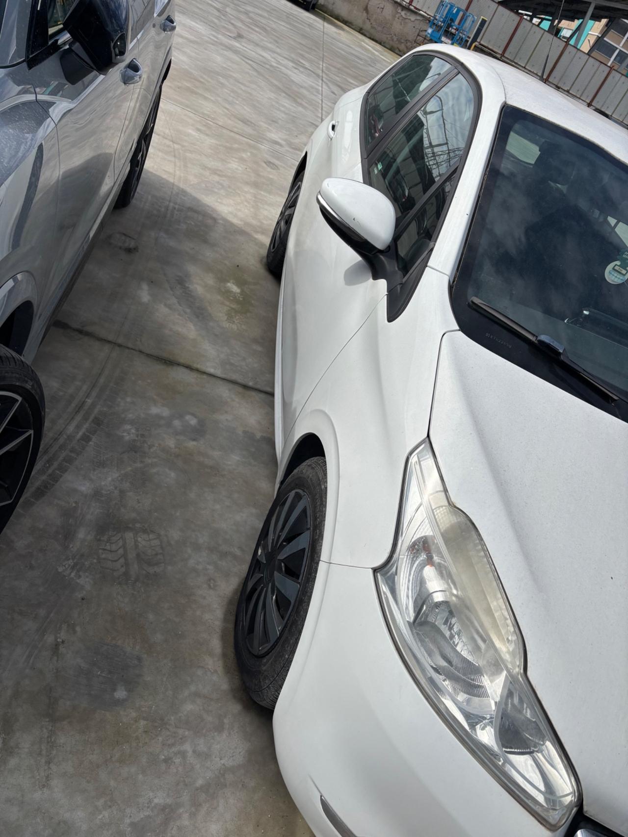 Peugeot 208 Allure GPL