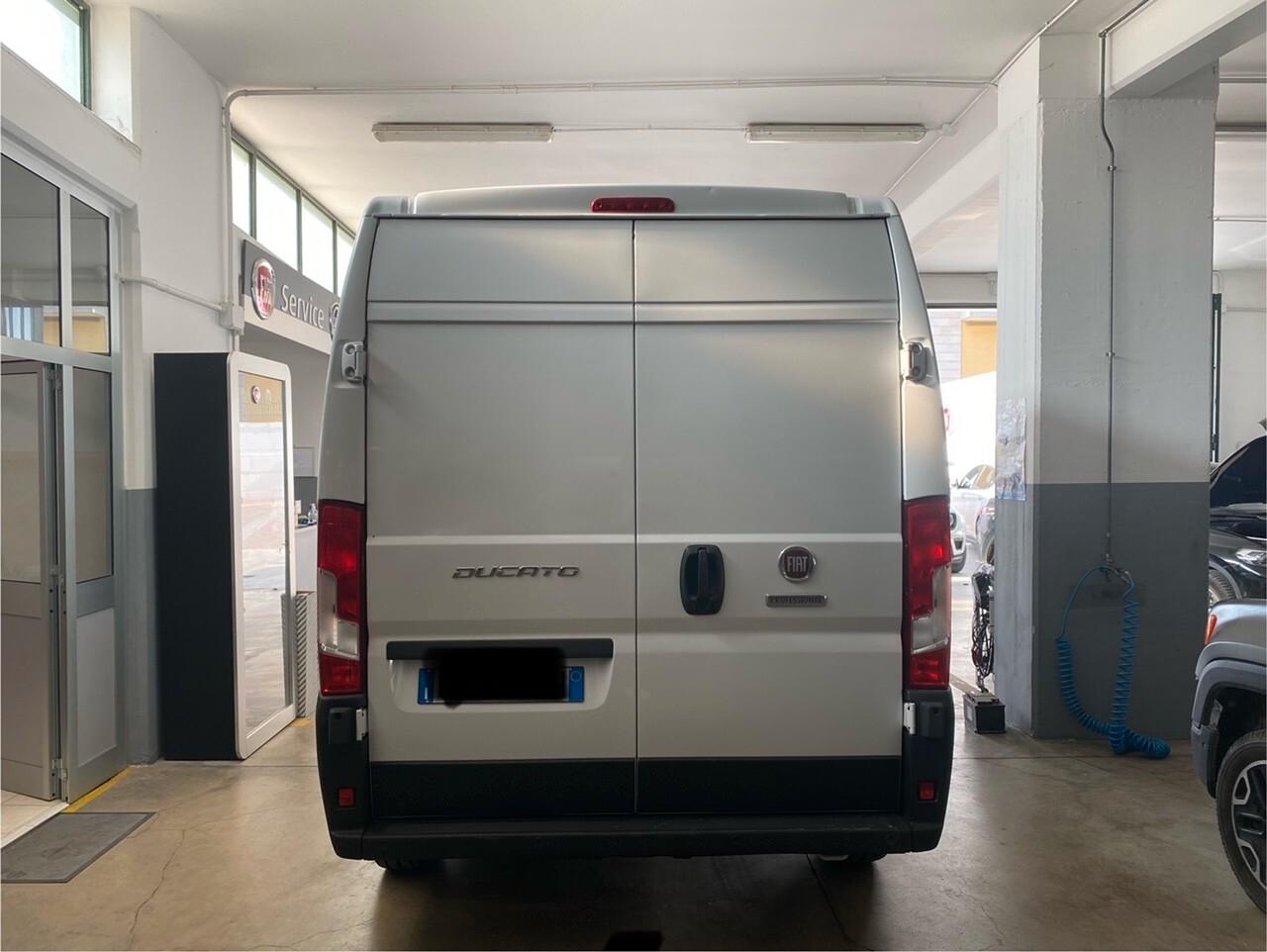 VENDITA AUTOCARRO: €17.000 IVA