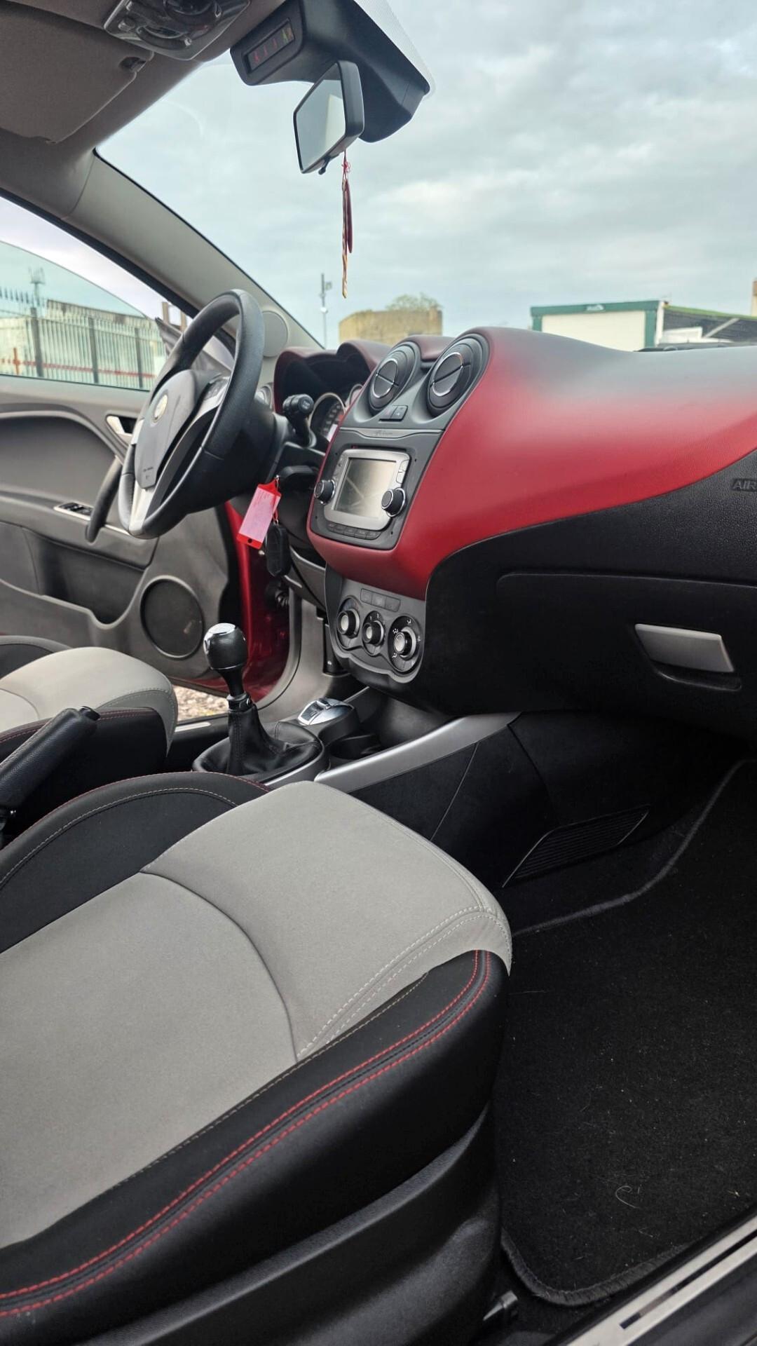 Alfa Romeo MiTo 1.3 JTDm 85 CV S&S Distinctive