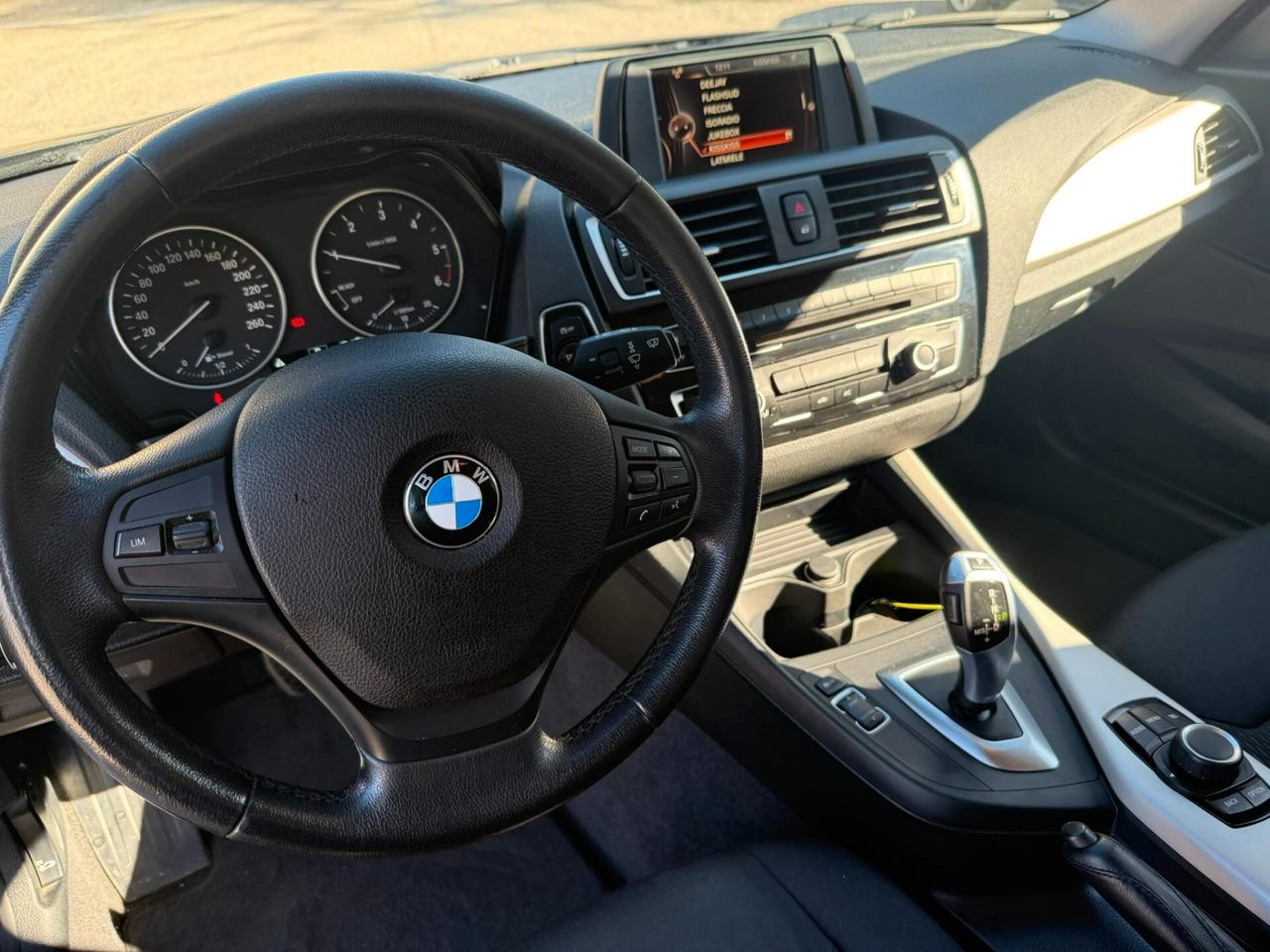 Bmw 116 116d 5p. Automatica Sport