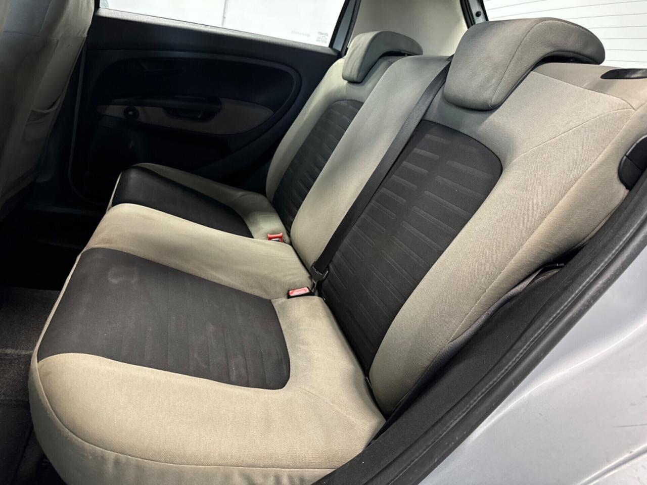 Fiat Grande Punto 1.2 5p DISTRIBUZIONE NUOVA