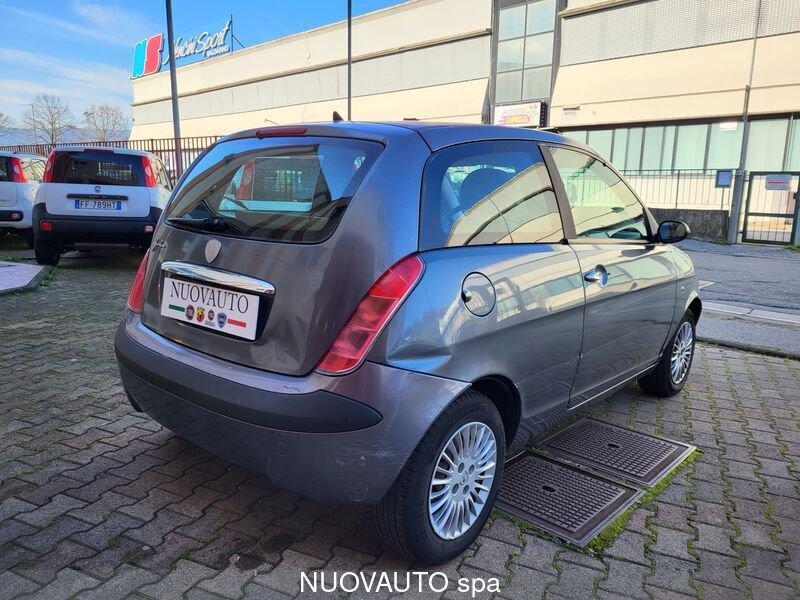 Lancia Ypsilon 1.2 Argento