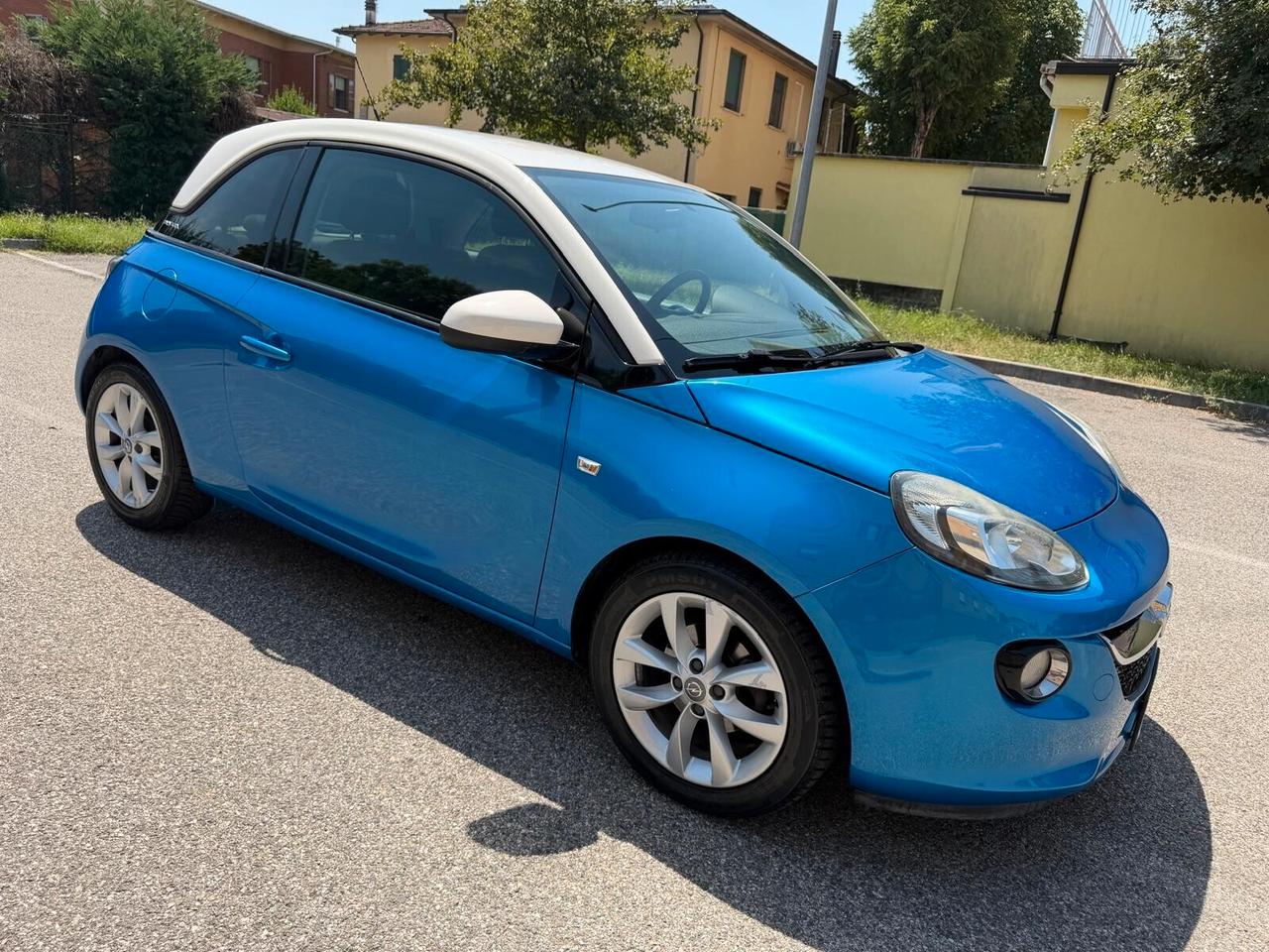 Opel Adam 1.2 - NEOPATENTATI - 12 MESI DI GARANZIA -