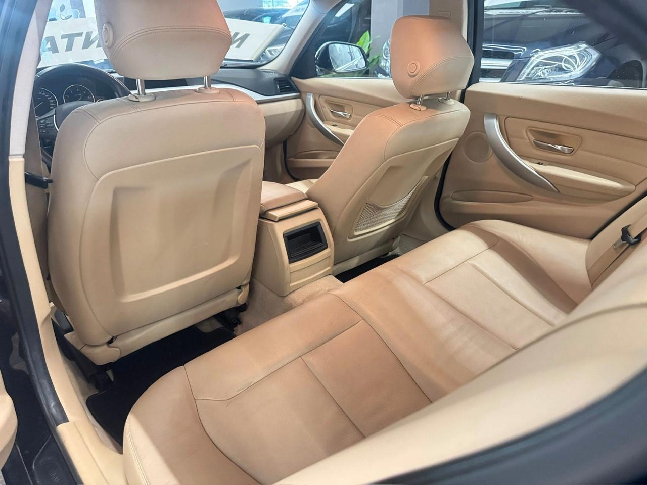 Bmw 316d 2.0d 116cv - Luxury - 2012