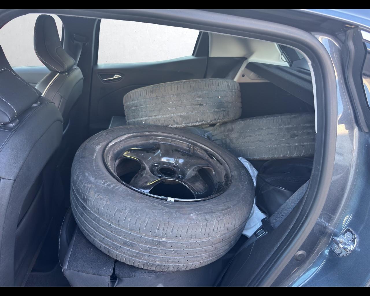 RENAULT Clio 5ª serie - Clio Blue dCi 85 CV 5 porte Intens
