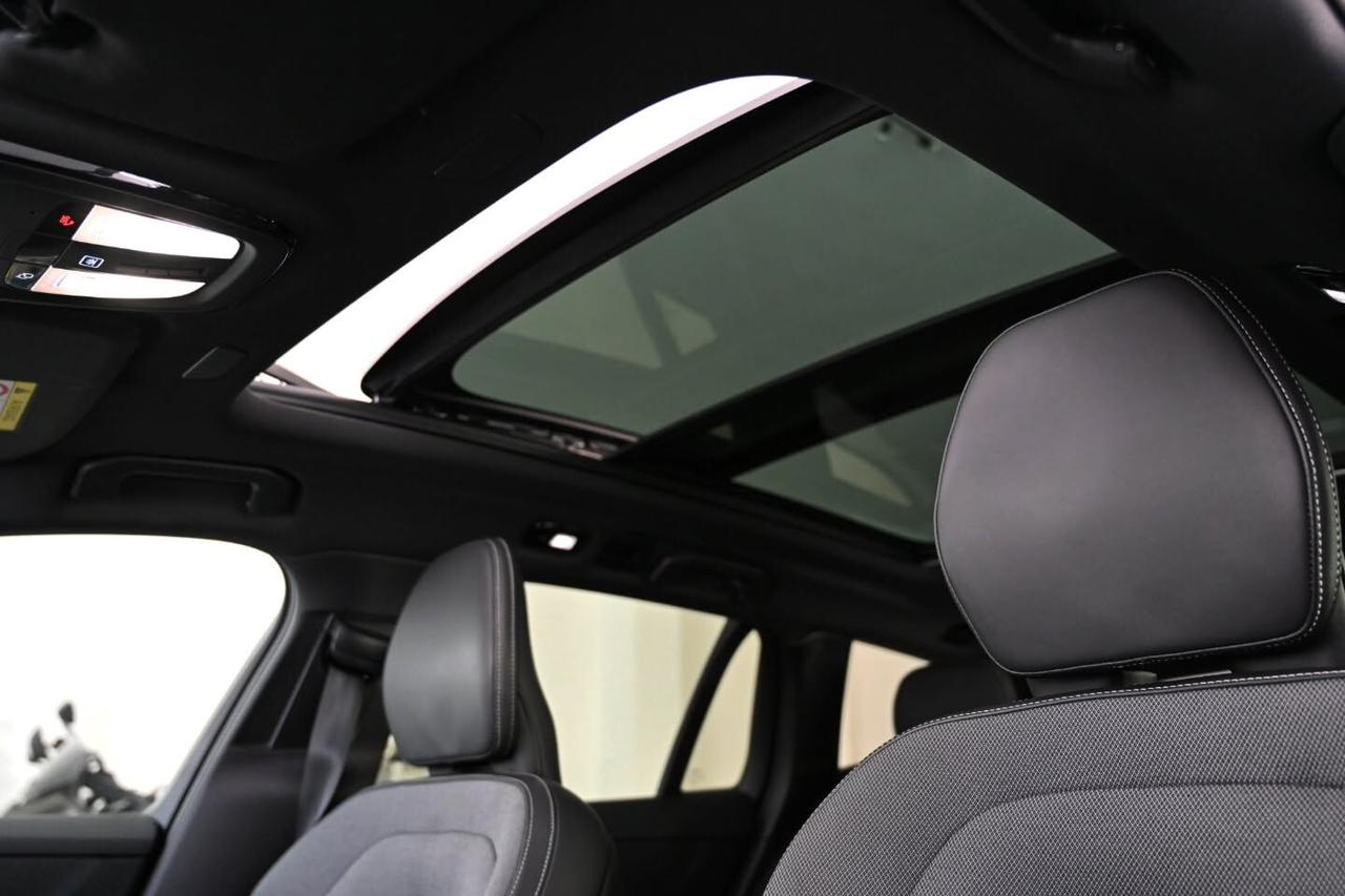 Volvo V60 B4 (d) automatico Plus Bright