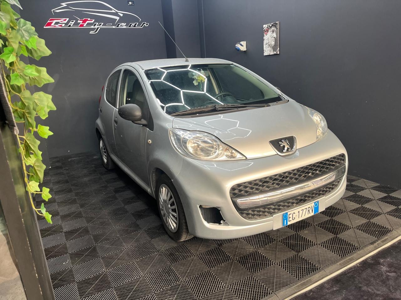 Peugeot 107 1.0 Benzina (68 CV) – Anno 2011 – Ideal x Neopatentati!