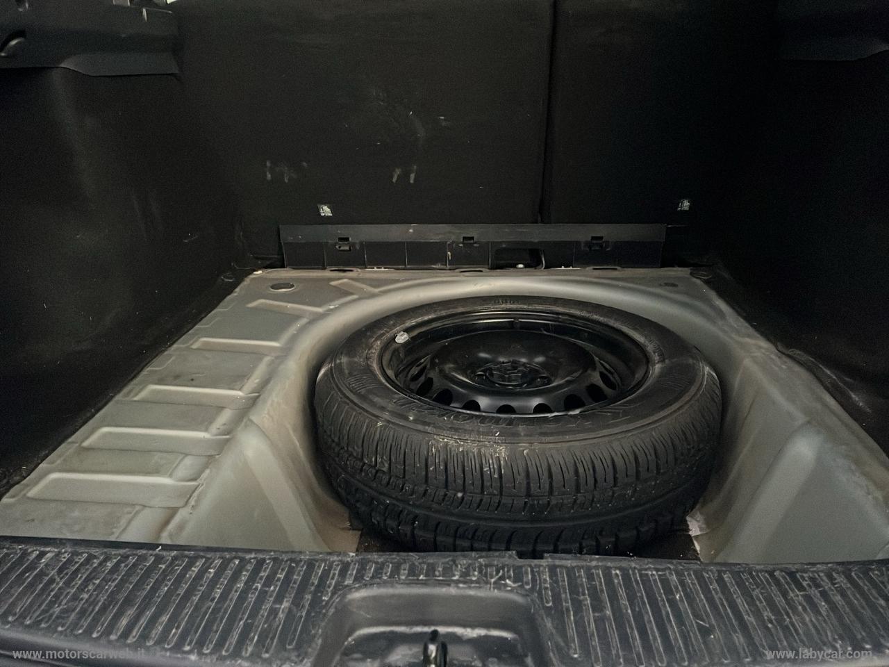 DACIA Logan MCV 1.5 dCi 8V 75 CV Lauréate AUTOCARRO