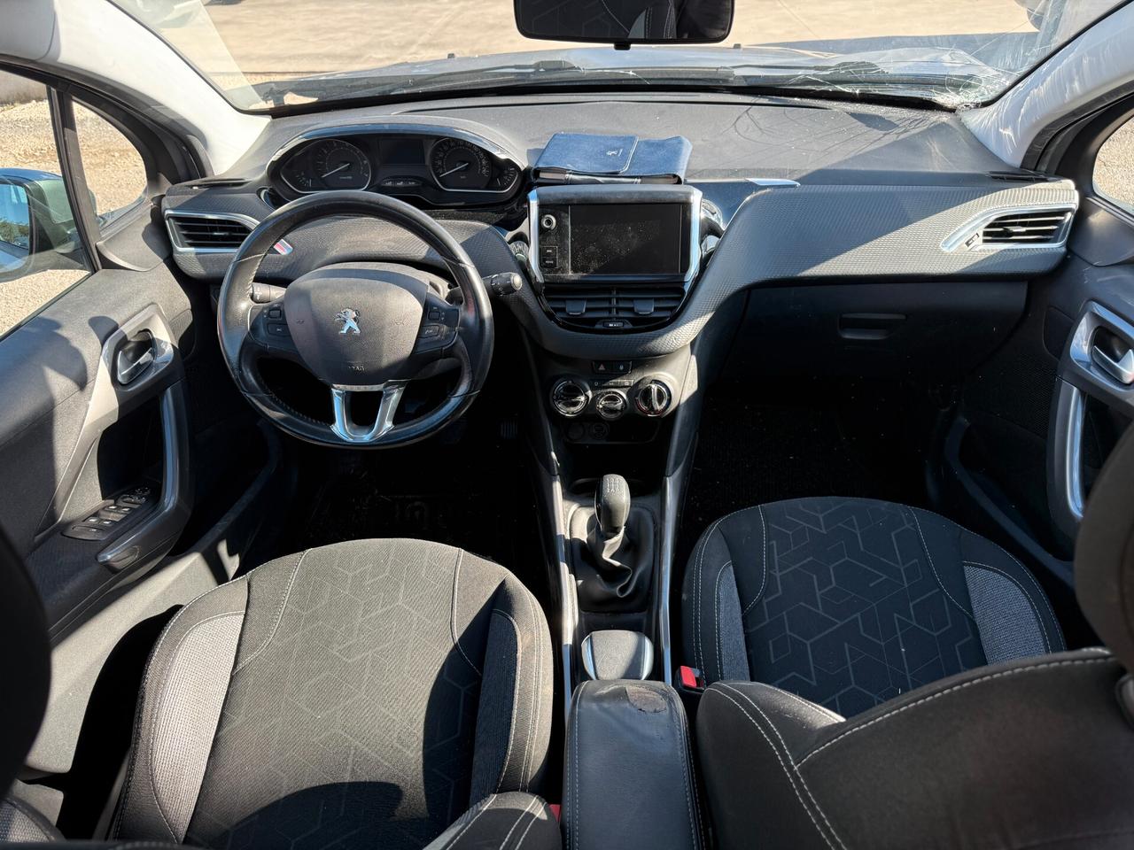 PEUGEOT 2008 ANNO 2017 1.2 BENZINA *AIRB OK