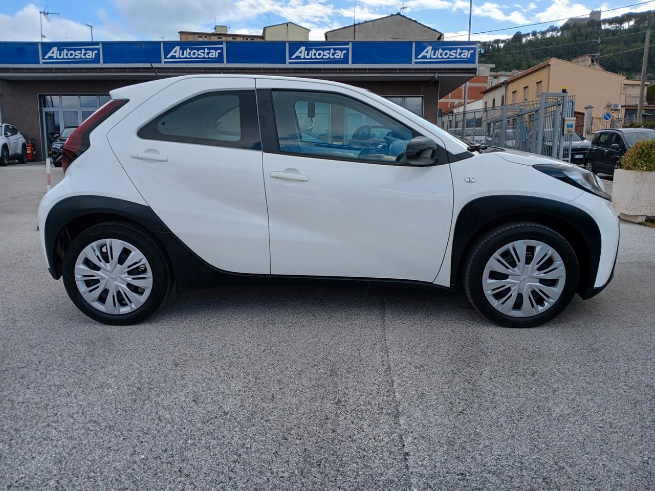 Toyota Aygo X 1.0 VVT-i 72 CV 5P ACTIVE 2023