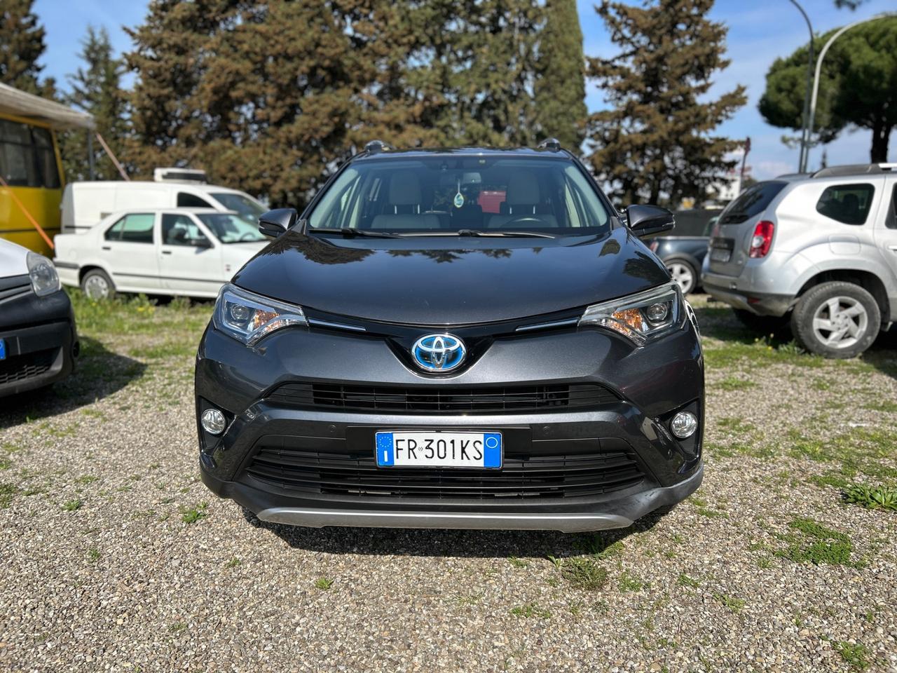 Toyota RAV4 2.5 Hybrid 2WD*NAVI*PELLE*RETROCAMERA*