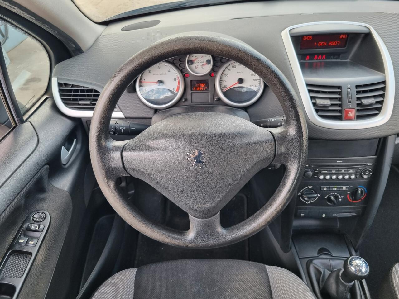 Peugeot 207 1.4 HDi 70CV 3p. XS