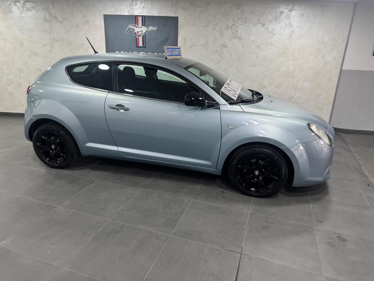 Alfa Romeo MiTo 1.6 JTDm 16V Distinctive Sport Pack