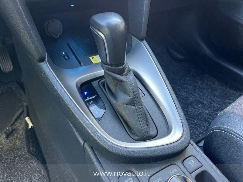 Toyota Yaris Cross 1.5H (116 CV) E-CVT Lounge AWD-i