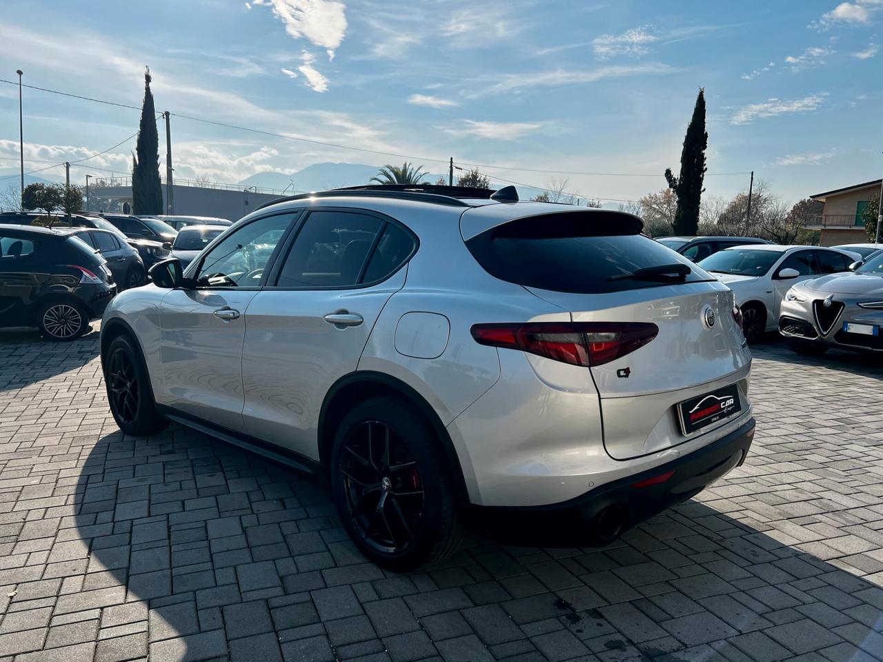 Alfa Romeo Stelvio 2.2 Turbodiesel 210 CV AT8 Q4 B-Tech - TETTO - UNIPRO