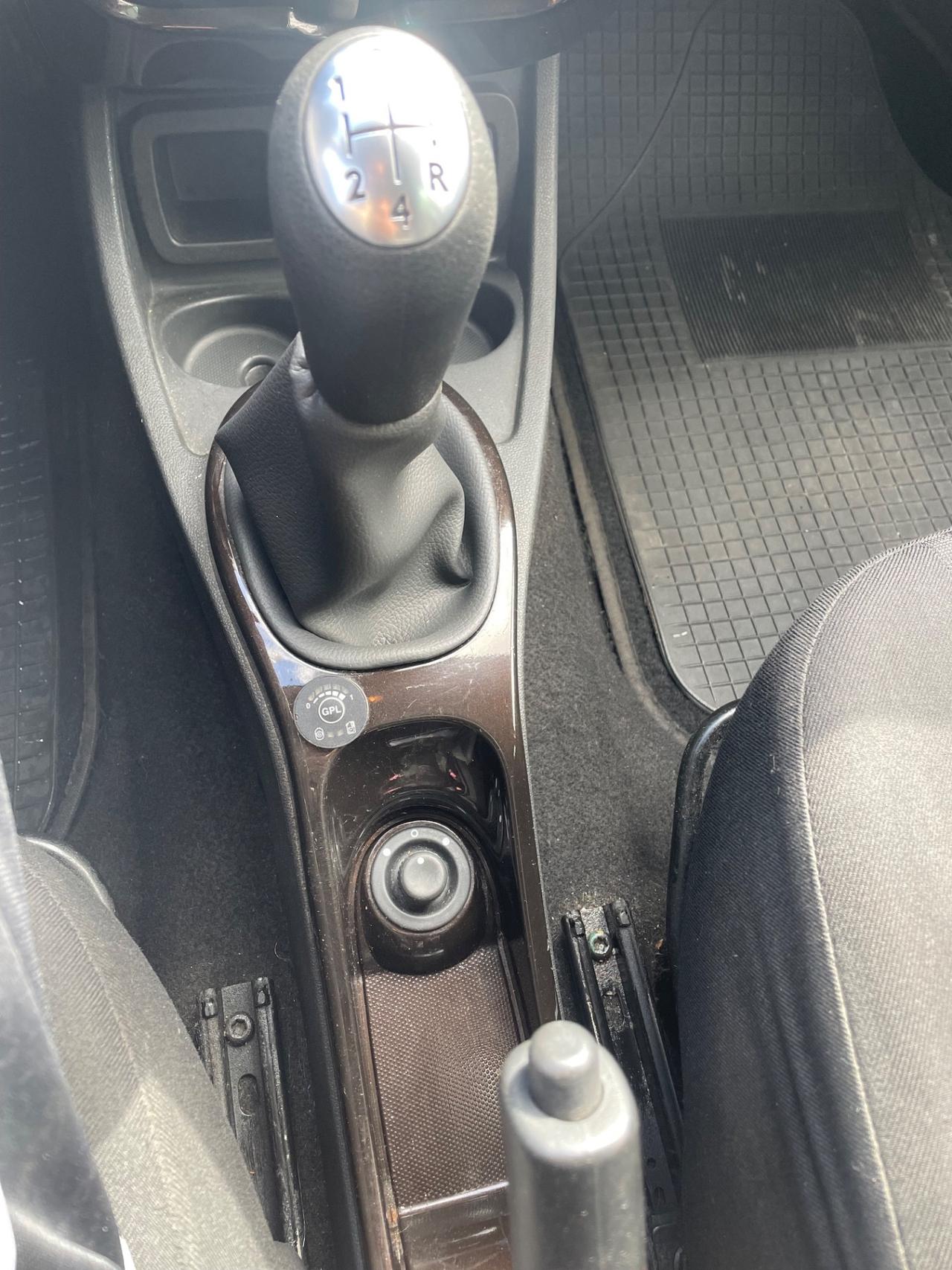 Dacia Duster 1.6 110CV GPL SL Delsey