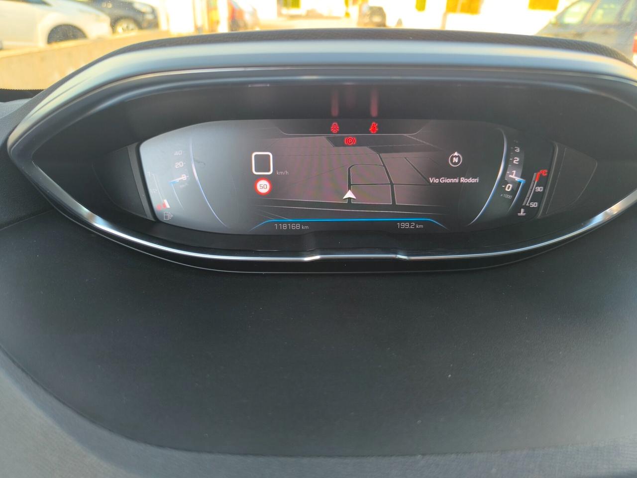 PEUGEOT 3008 1.5 HDI 130cv 11/2021 UNICO PROPRIETARIO NAV/SENS.ANT/POST