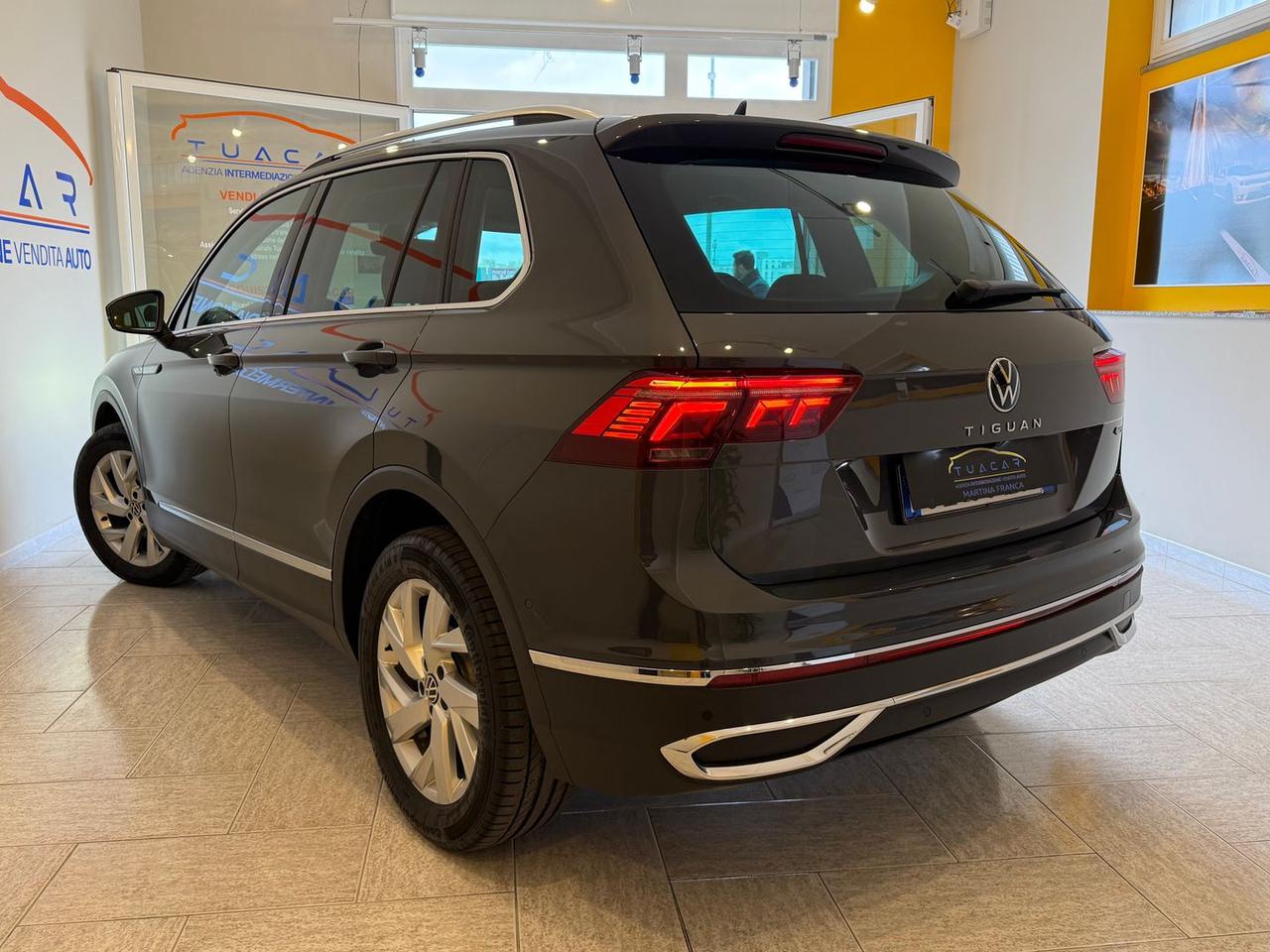 Volkswagen Tiguan Elegance 2.0 TDI 4MOTION #10043