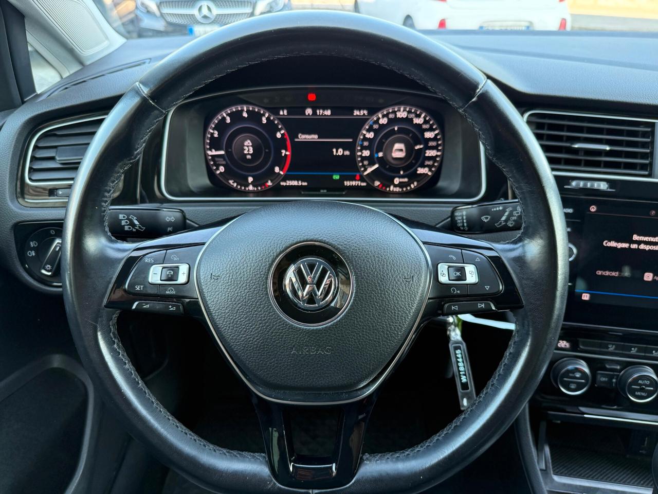 Volkswagen Golf 1.5 TSI 130 CV EVO DSG 5p. Highline BlueMotion