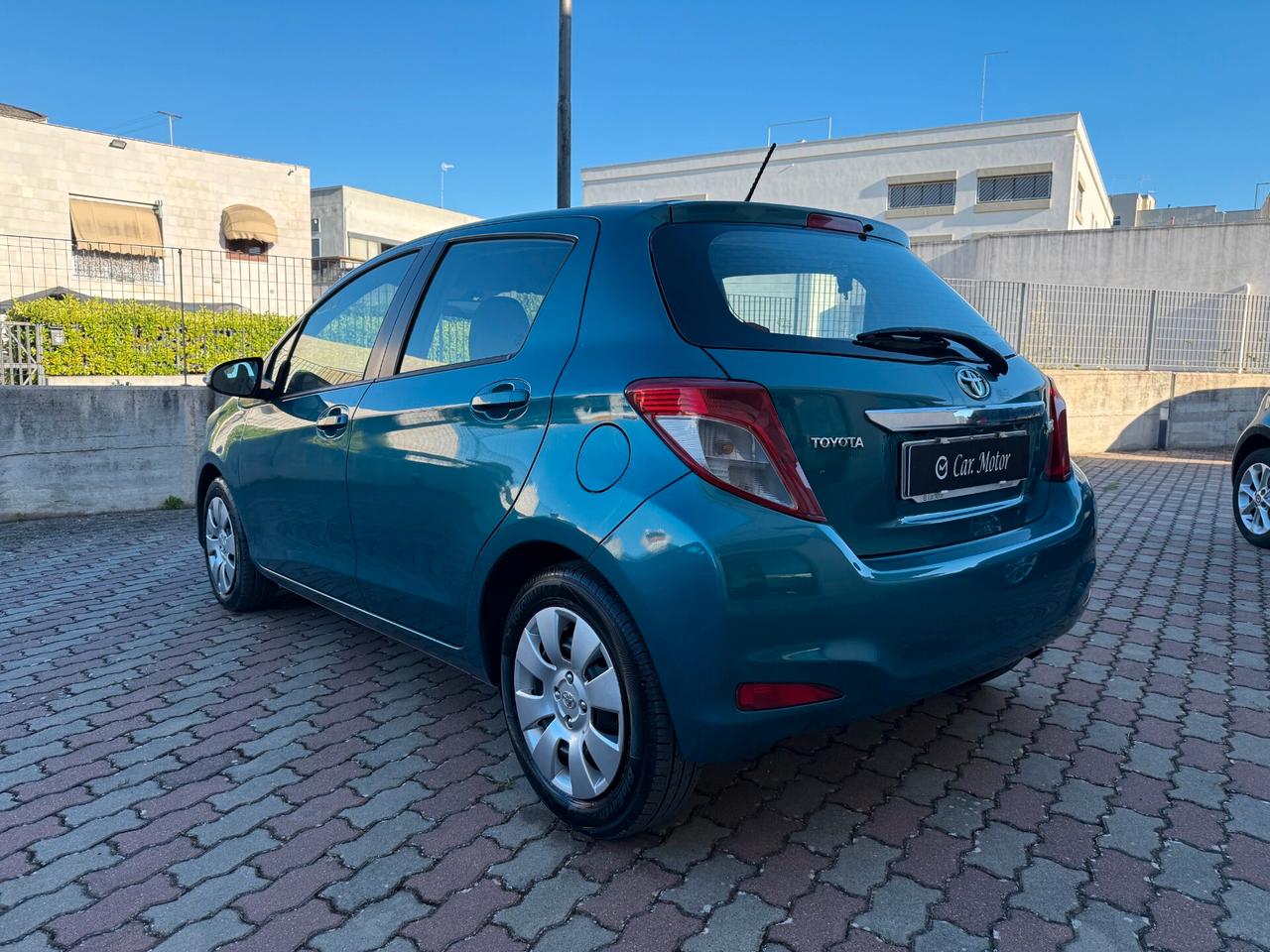 Toyota Yaris 1.0 5 porte Active RetroCam Bluetooth