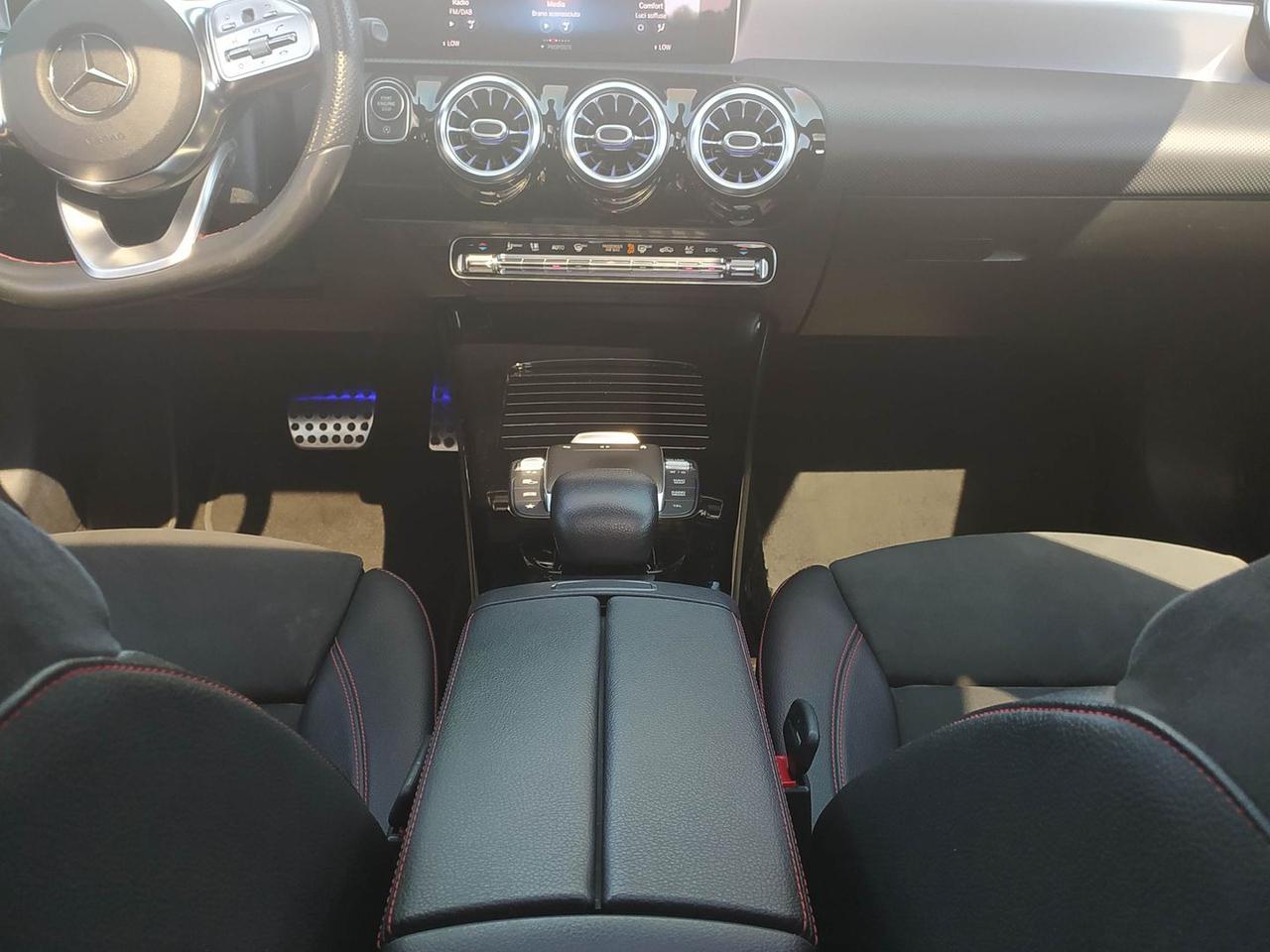 Mercedes-Benz CLA 200 Shooting Brake d Prem #11772
