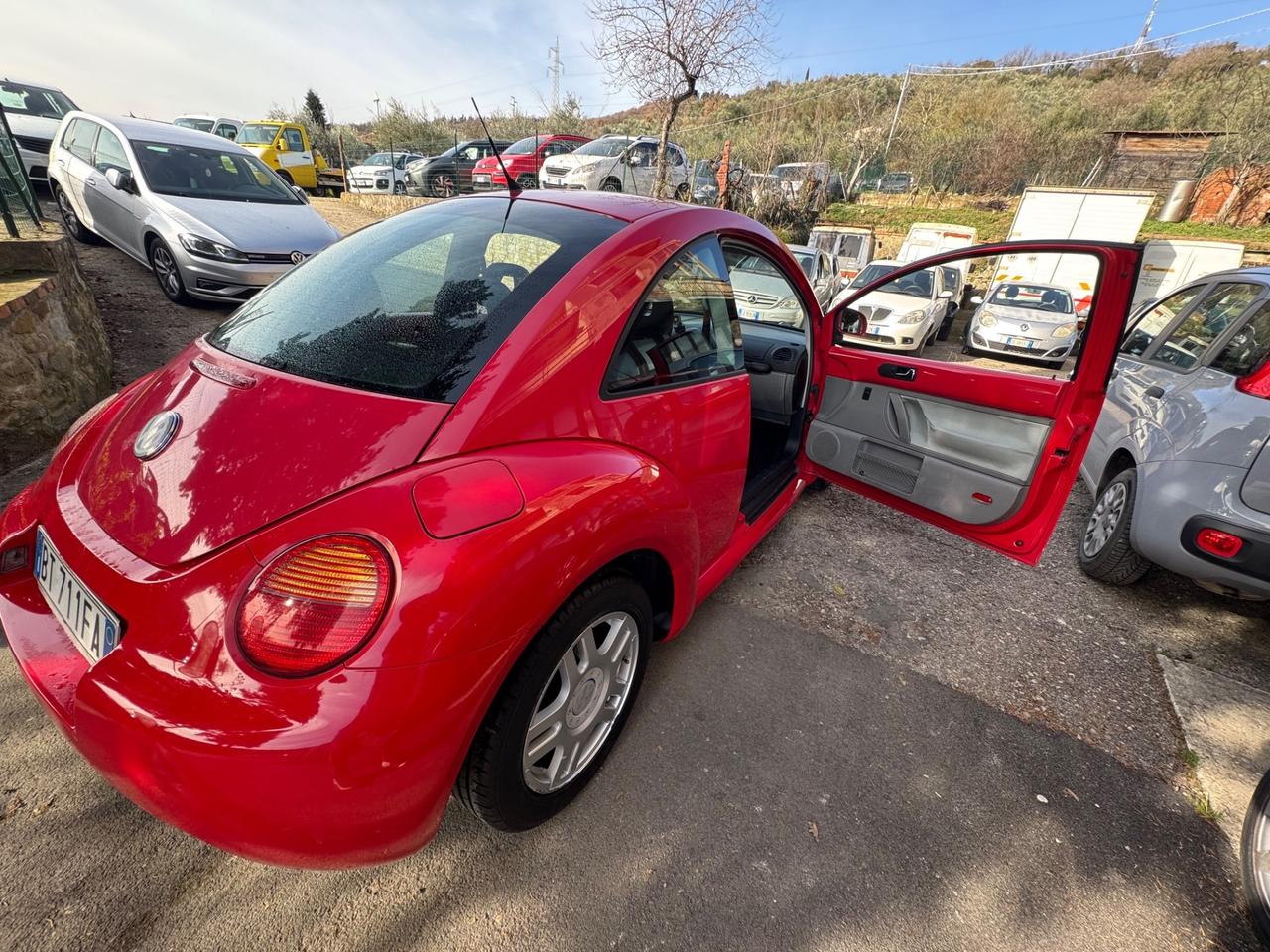 Volkswagen New Beetle T.D.