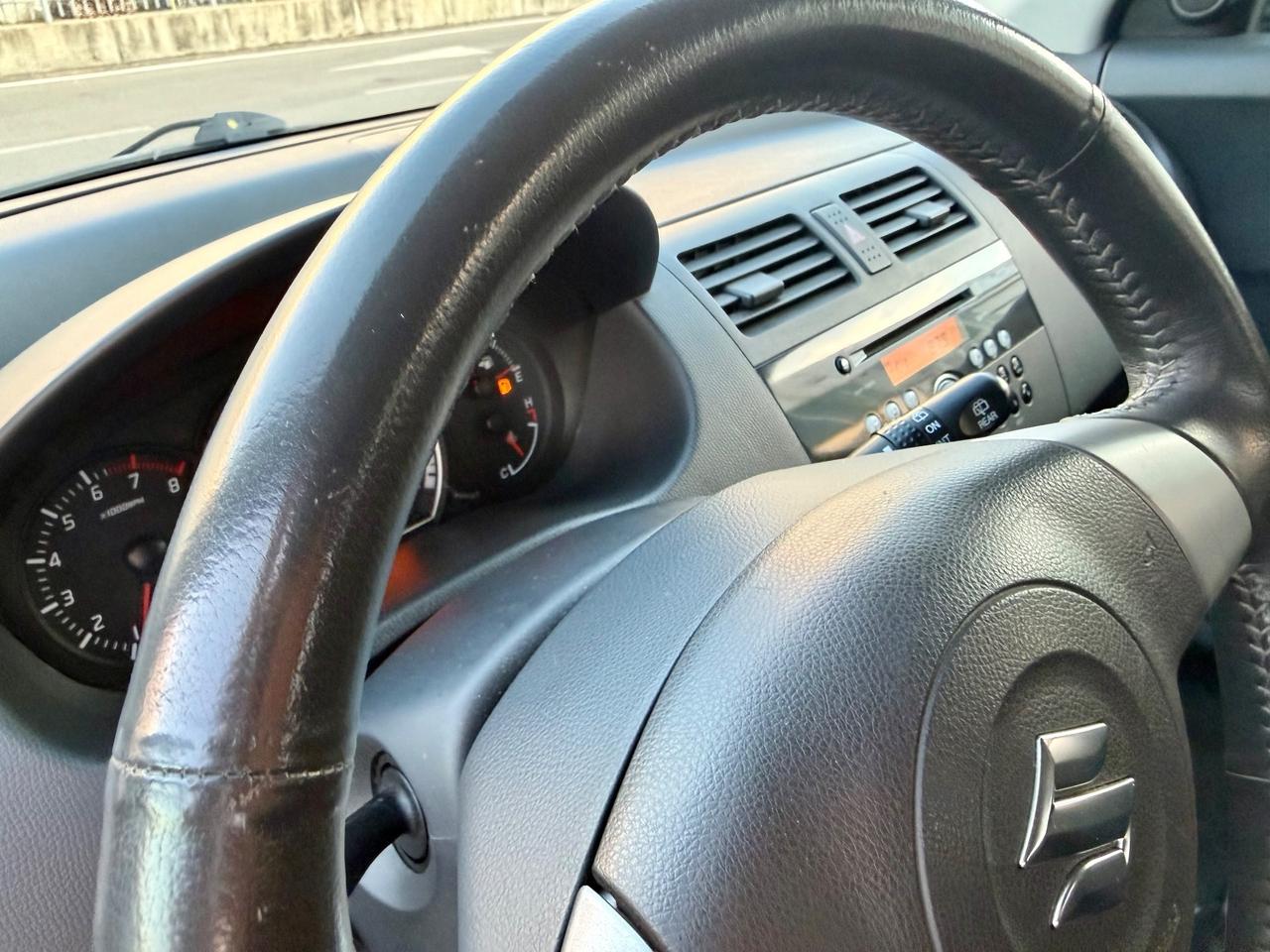 Suzuki Swift 1.3GPL(scadenza 2034) 2006 68.000km per neopatentati