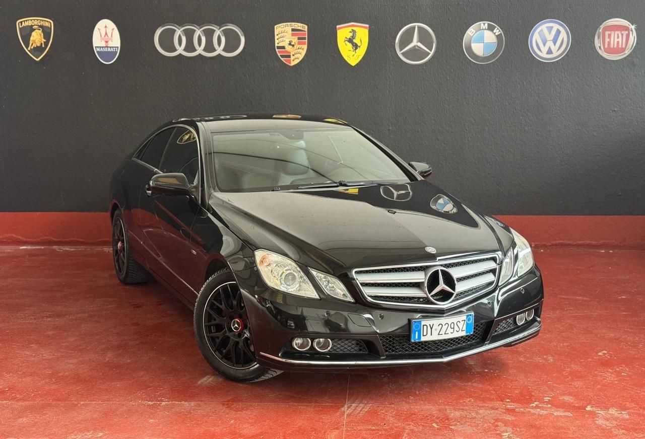 Mercedes-benz E 250 CDI Coupé BlueEFFICIENCY Avantgarde