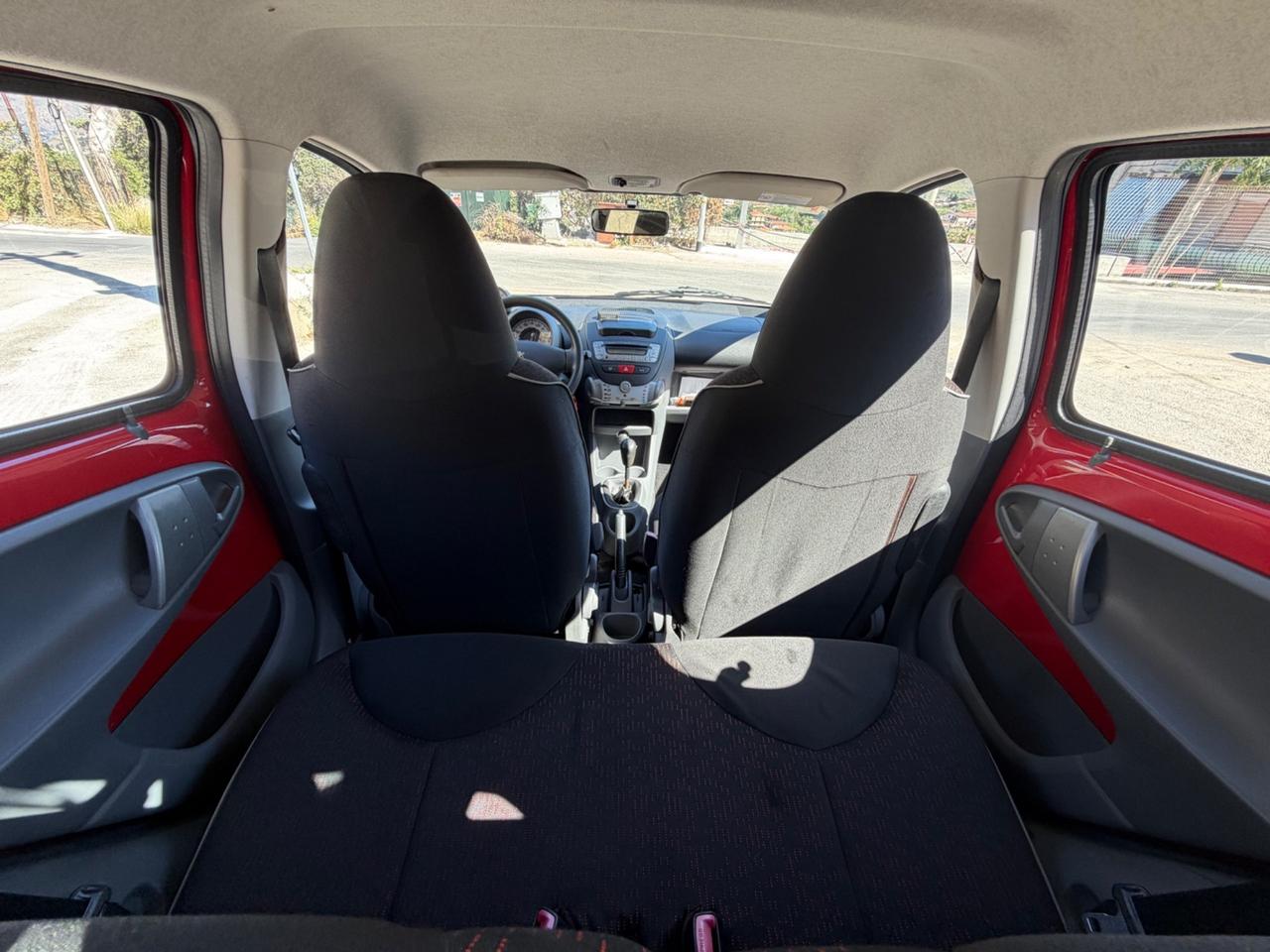 Peugeot 107 1.0 68CV 5p. Sweet Years