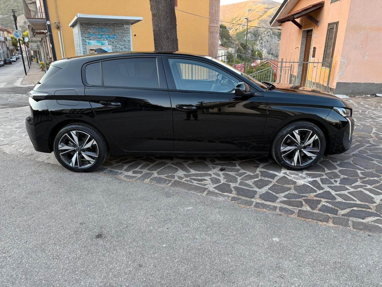 Peugeot 308 New 1.5 BlueHDi 130 S&S EAT8 Allure 2023