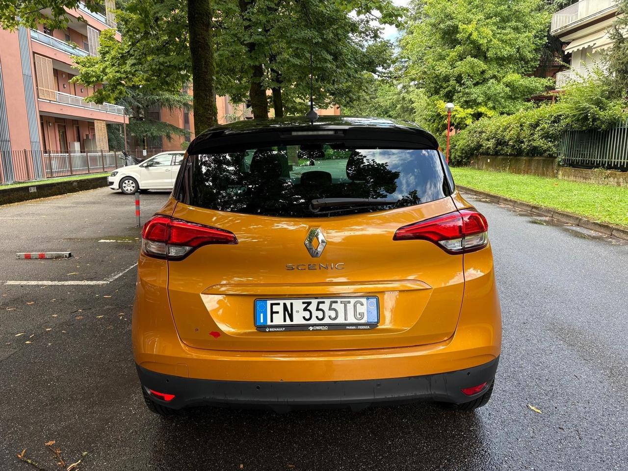Renault Scenic Scénic Blue dCi 120 CV Sport Edition2