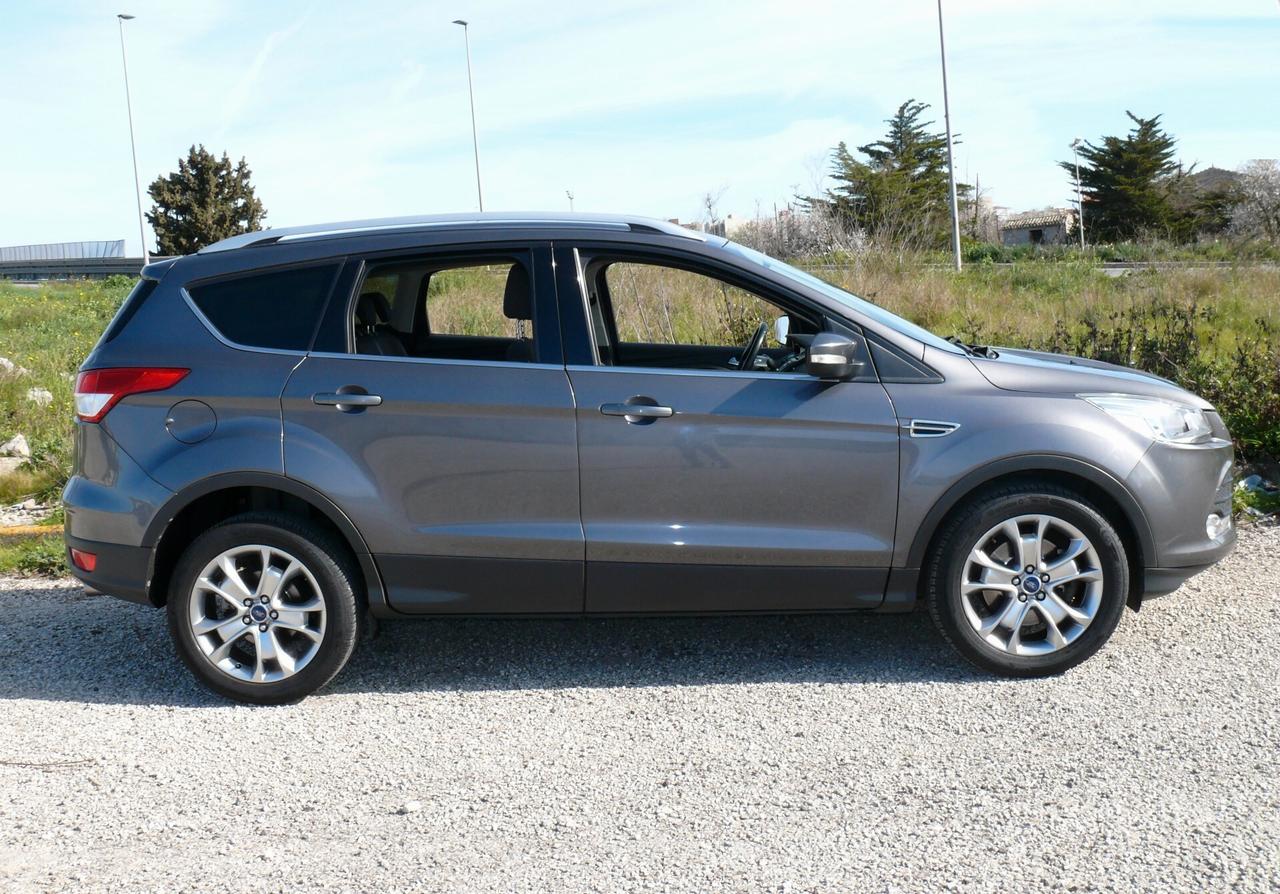 Ford Kuga 2.0 TDCI 115 CV 2WD Titanium
