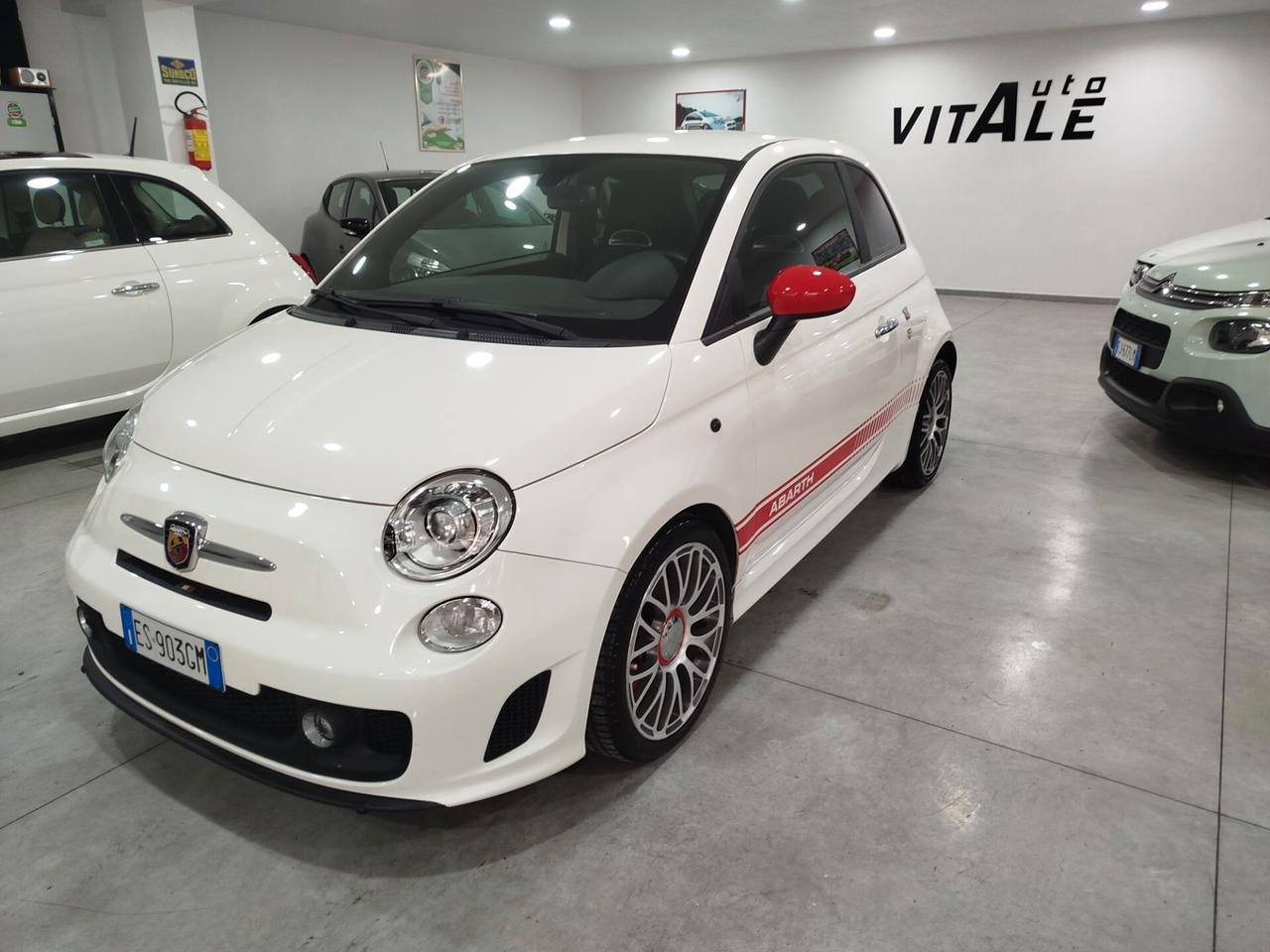 Abarth 500 1.4 Turbo T-Jet Custom