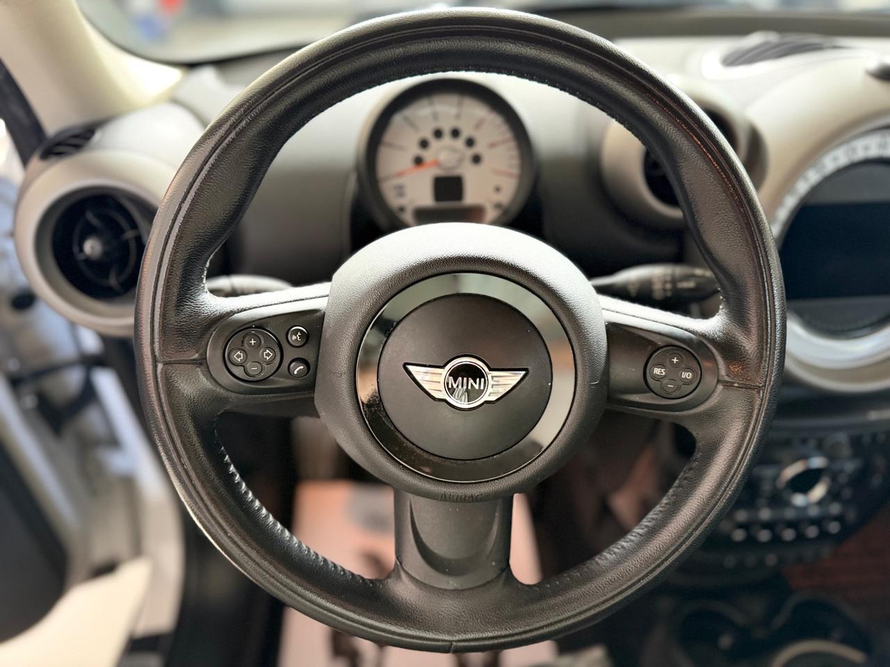 Mini Cooper SD Countryman 2.0 ALL4 NEOPATENTATI