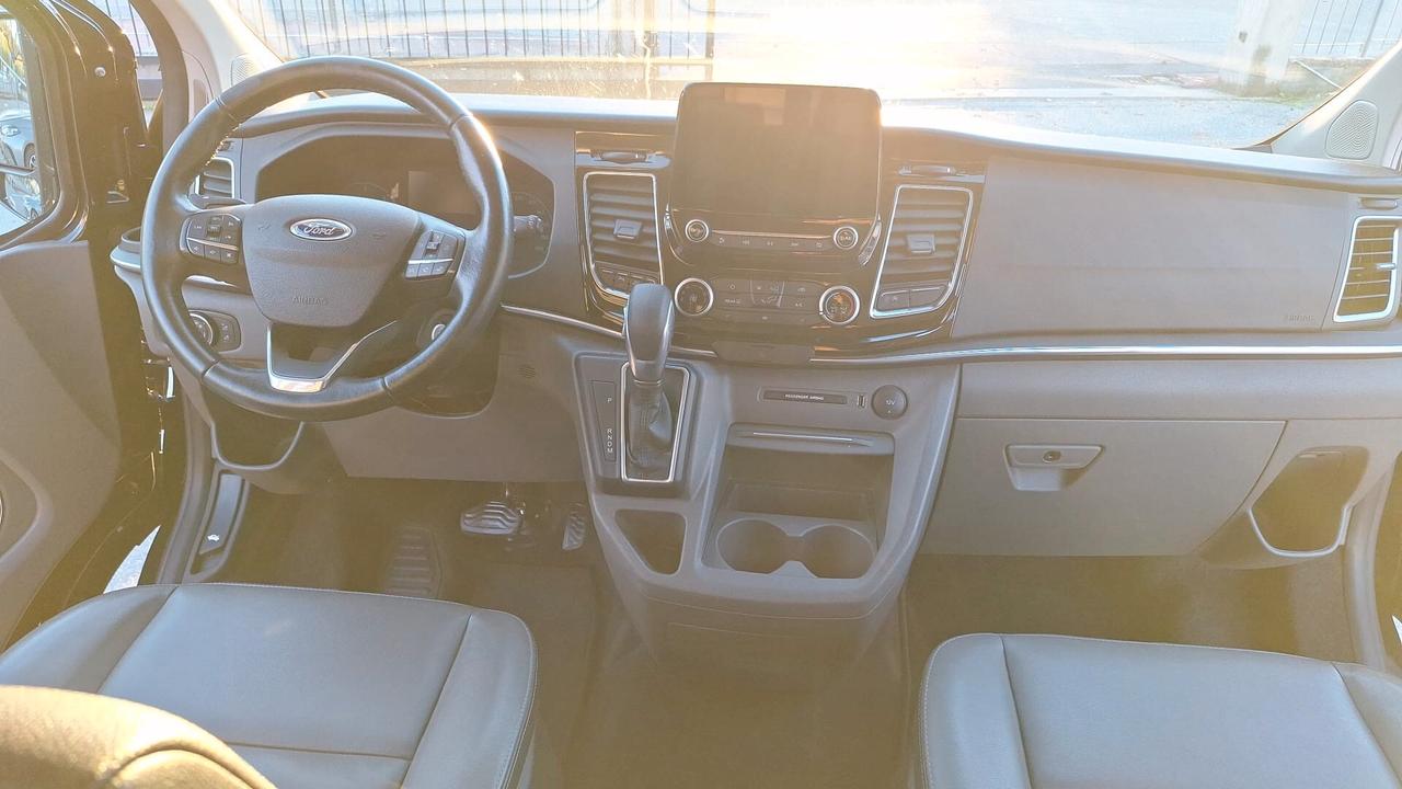 Ford Tourneo Custom 320 2.0 EcoBlue 185CV aut. PC Titanium 8 POSTI!!!