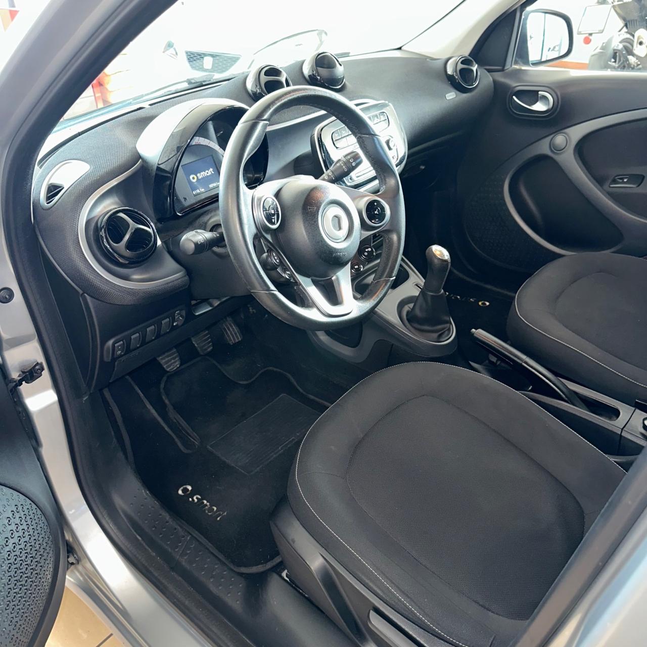 Smart ForFour 70 1.0 Prime