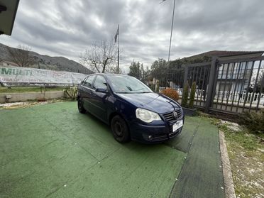 VOLKSWAGEN POLO 4 SERIE 1.4 75 CV 5P. COMFORTLINE