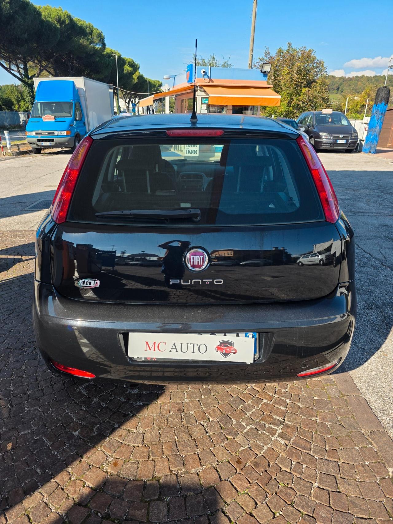 Fiat Punto 1.3 MJT II 75 CV 3 porte Lounge con 238.000km
