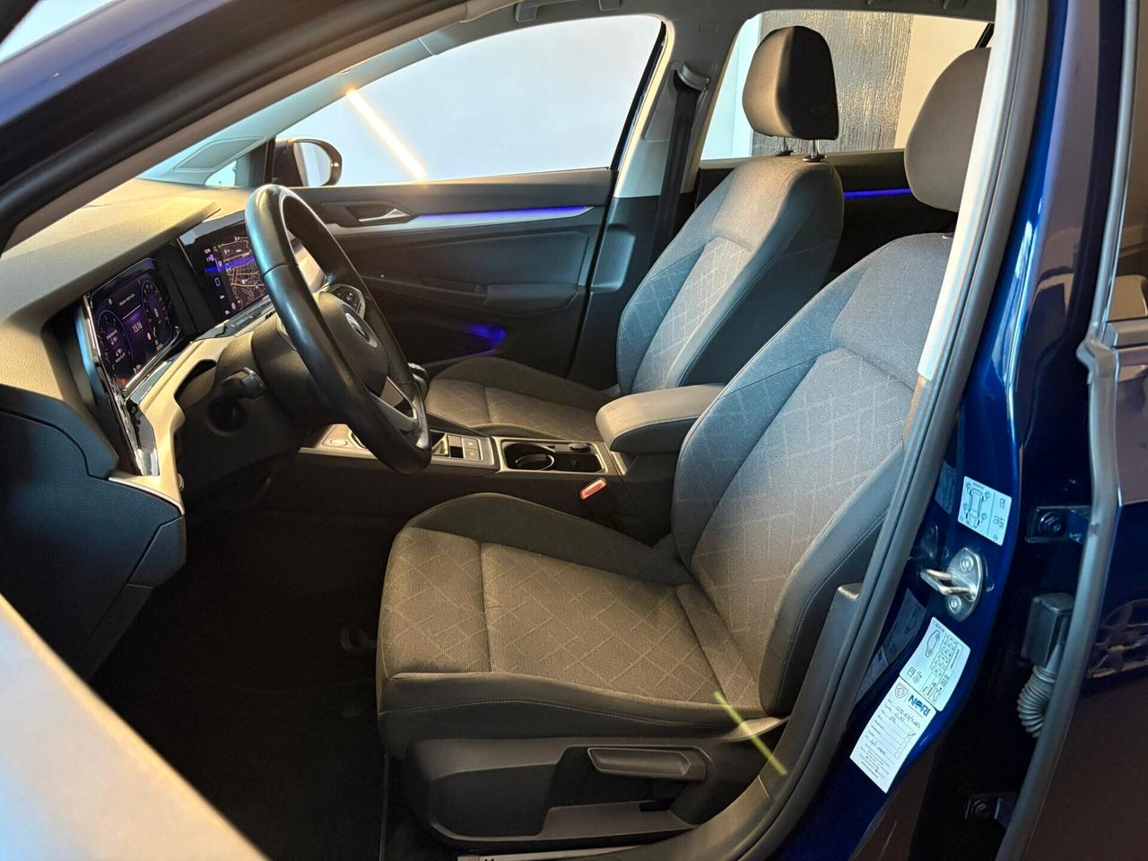 Volkswagen Golf 2.0 Life 115cv -2020