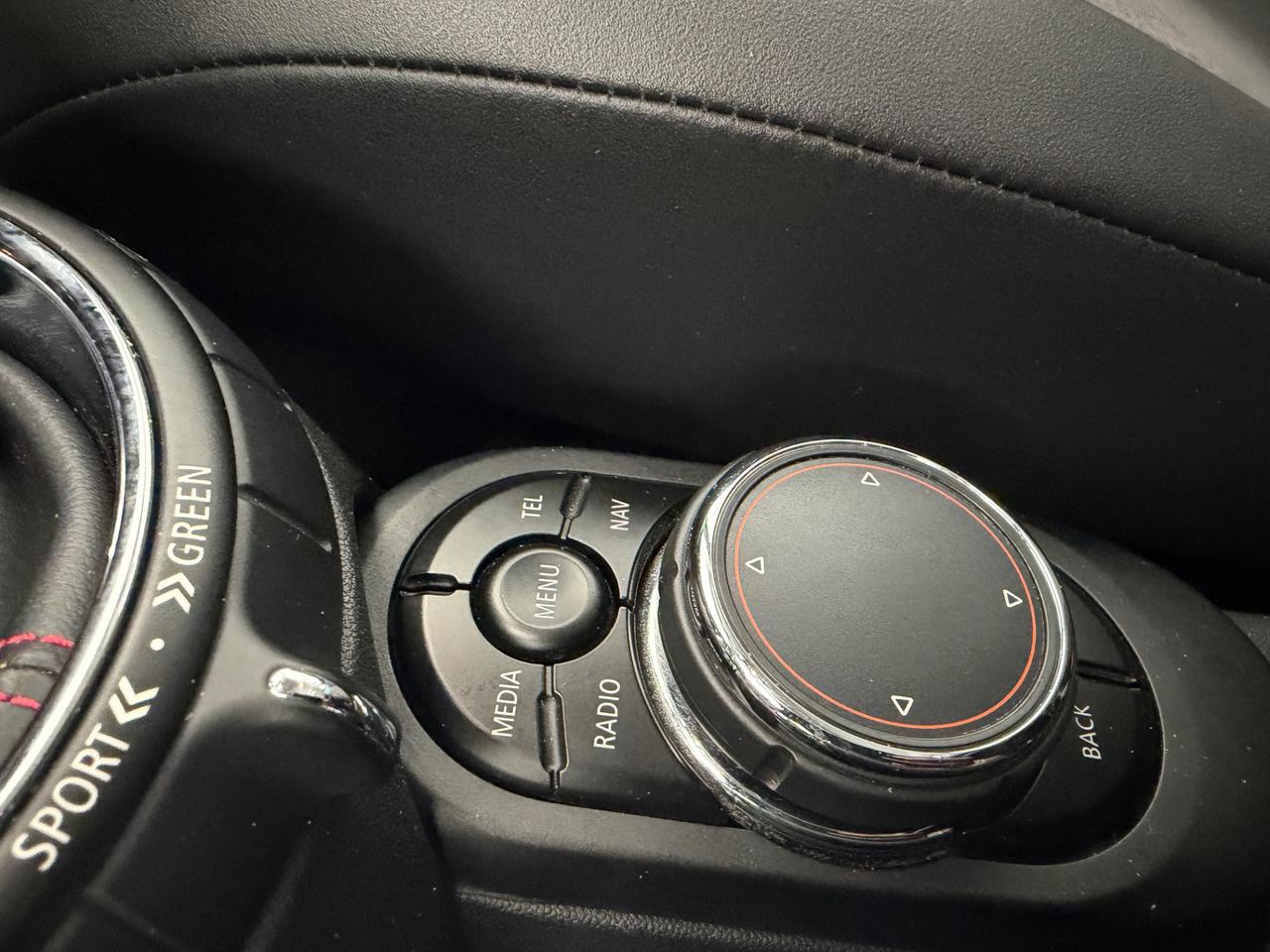 Mini 5 Porte Cooper SD Business XL 2.0 Auto