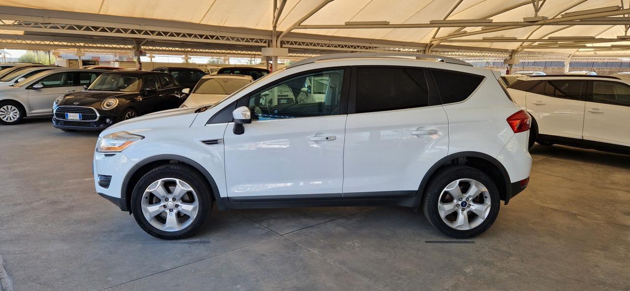 Ford Kuga 2.0 TDCi 136 CV 4WD Titanium