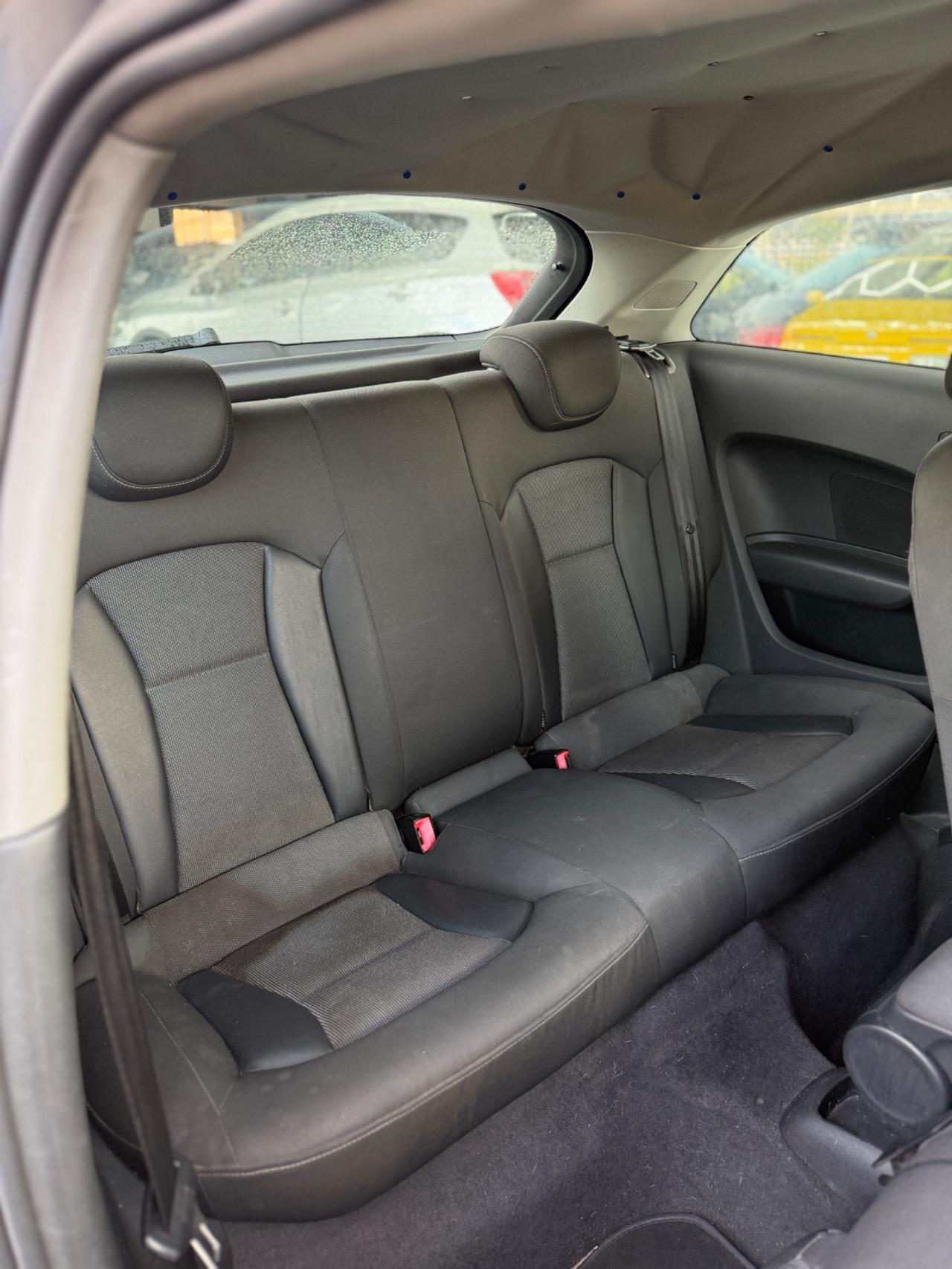 Audi A1 1.6 TDI 105 CV Ambition