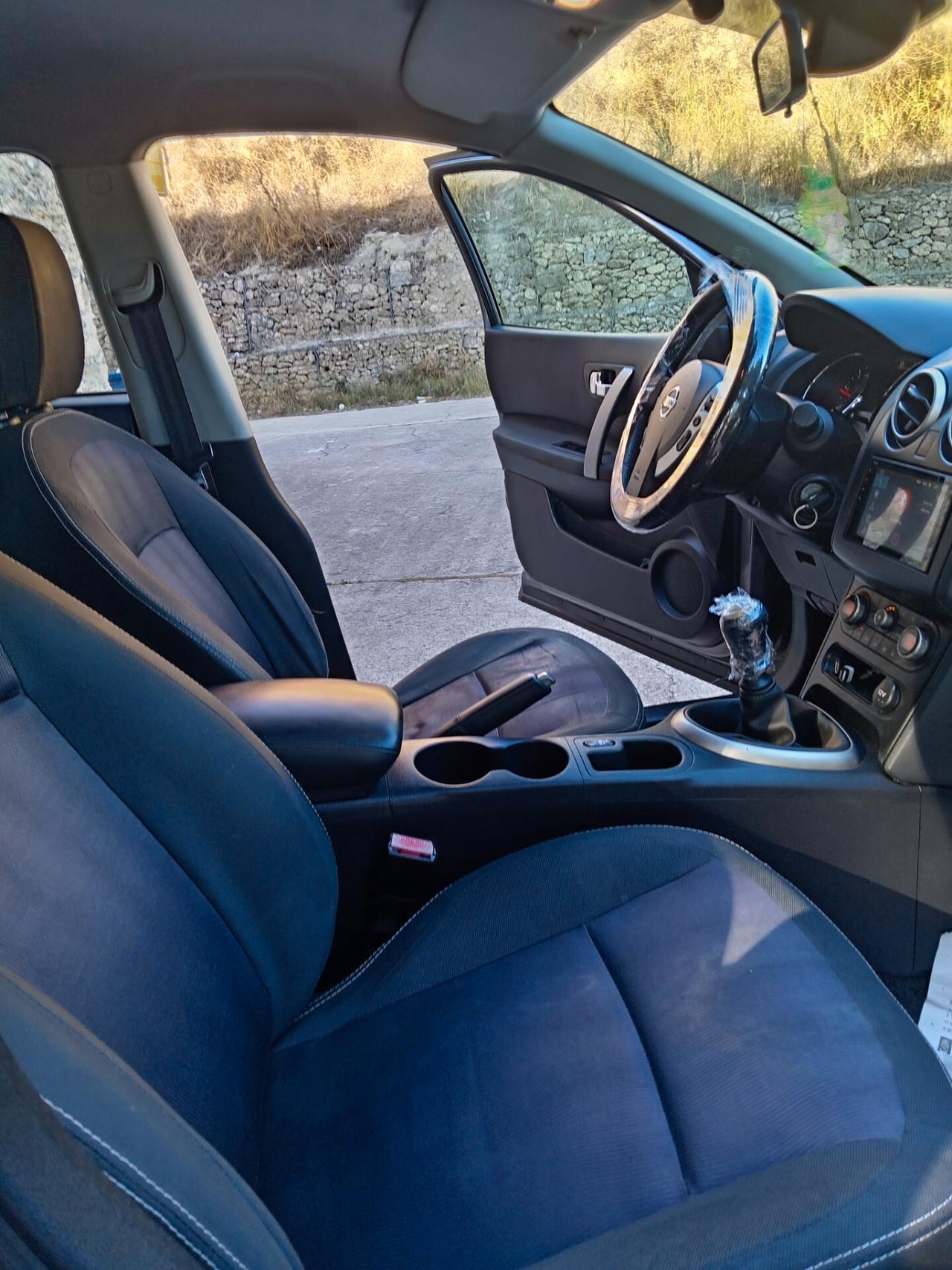 Nissan Qashqai 1.5 dCi DPF Tekna